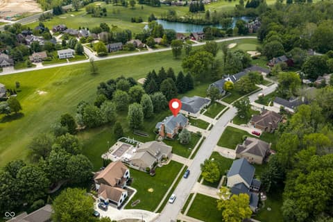 Photo of 828 Pebble Brook Place, Noblesville, IN