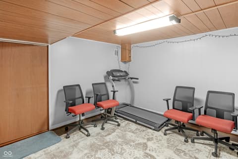 Game Room — 157 E Hill Valley Drive, Indianapolis, IN