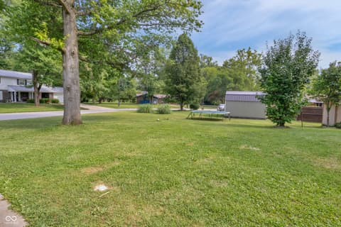Yard at 157 E Hill Valley Drive, Indianapolis, IN