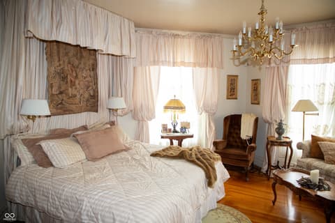 Photo of 313 E Wabash Avenue, Crawfordsville, IN