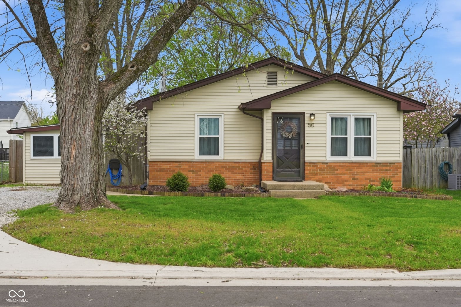 Photo of 50 S West Street, Bargersville, IN