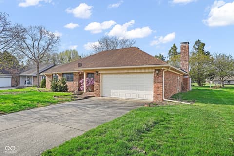 Front exterior at 5697 Ridge Hill Way, Avon, IN