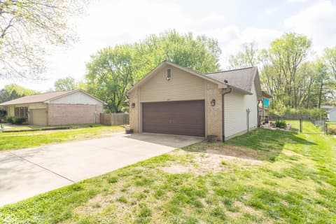 Photo of 143 E Elbert Street, Indianapolis, IN