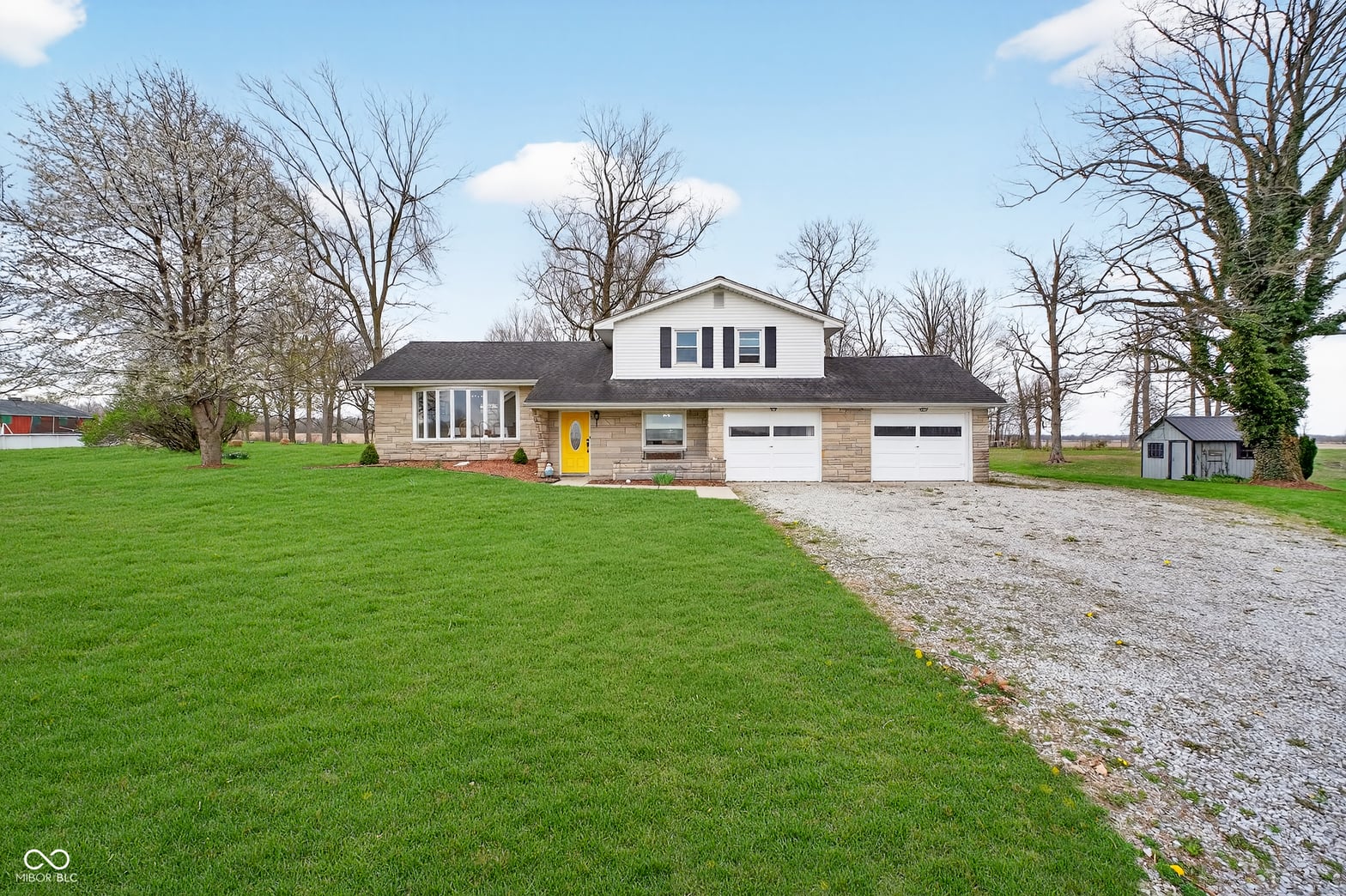 Front exterior at 4815 E 800 S, Markleville, IN