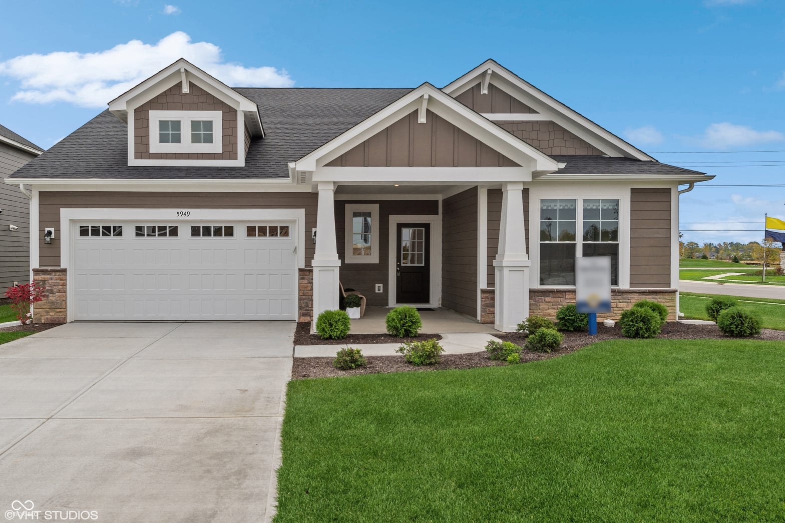 Photo of 5949 Seabrook Drive, Brownsburg, IN
