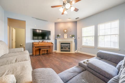 Living room at 1962 Spring Beauty Court, Avon, IN