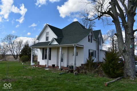 Photo of 364 W 1650 N, Summitville, IN
