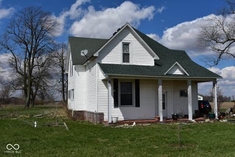 Photo of 364 W 1650 N, Summitville, IN