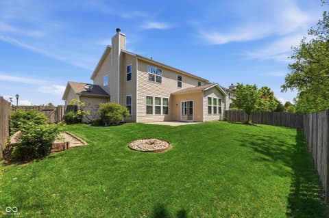 Photo of 4665 Muscatine Way, Westfield, IN
