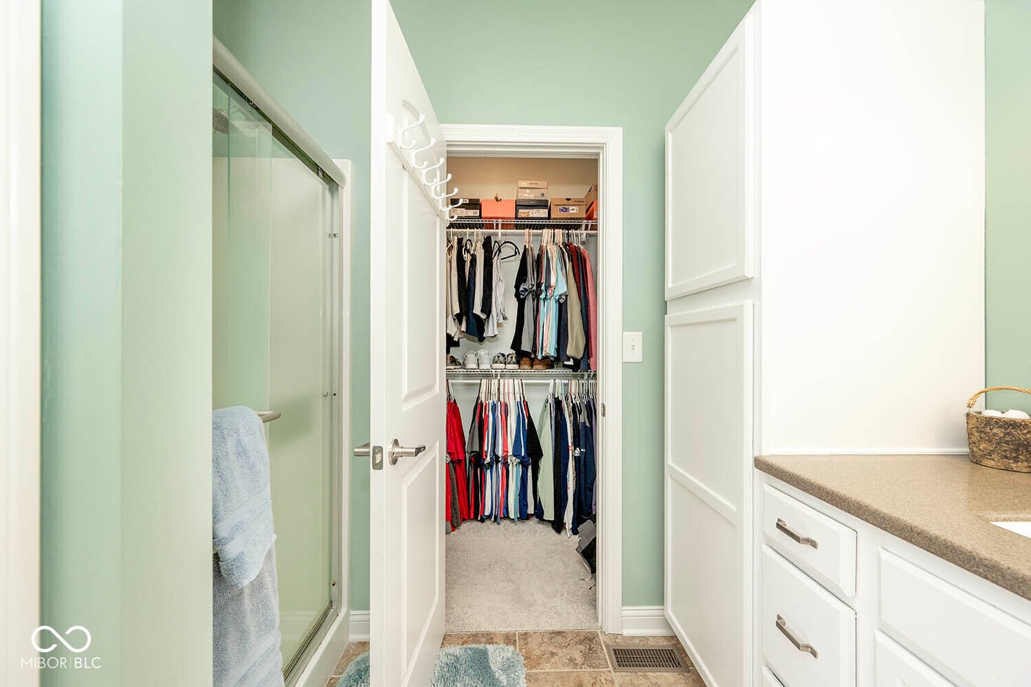 Walk In Closets