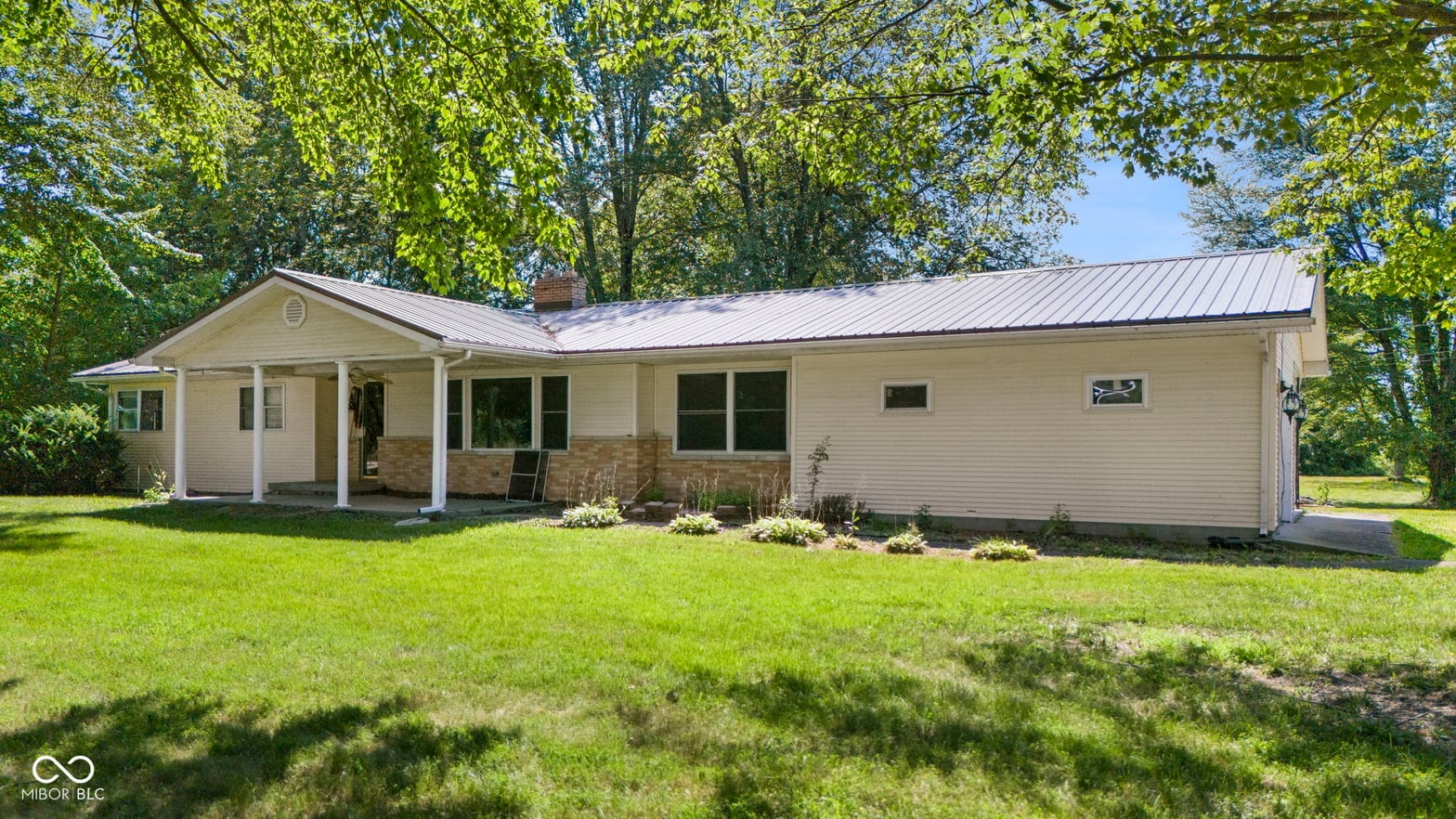 Photo of 6296 S County Road 1025 E, Crothersville, IN