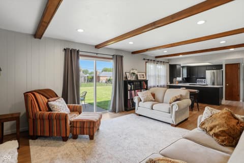 Photo of 645 Kentucky Avenue, Plainfield, IN