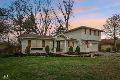 Photo of 12224 Daugherty Drive, Zionsville, IN
