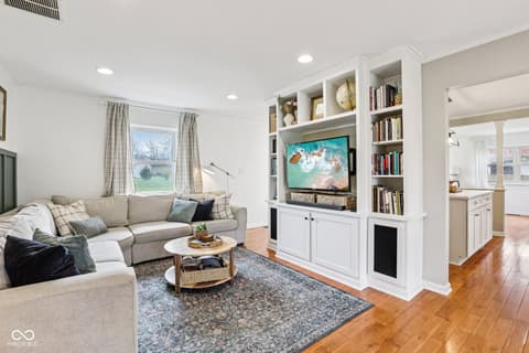 Photo of 12224 Daugherty Drive, Zionsville, IN