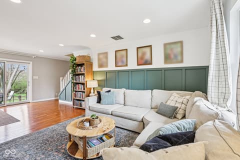 Photo of 12224 Daugherty Drive, Zionsville, IN