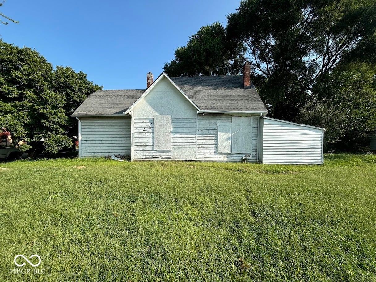 Photo of 643 Warren Avenue, Indianapolis, IN