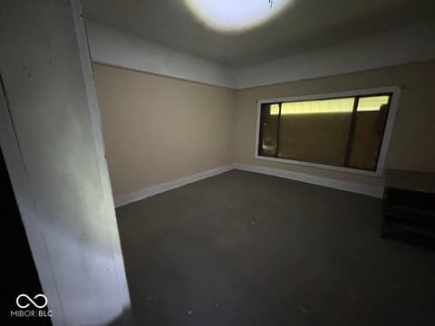 Photo of 643 Warren Avenue, Indianapolis, IN