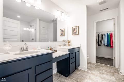 Primary bathroom at 11034 Saddlebred Drive, Indianapolis, IN