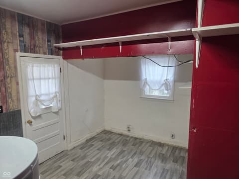 Laundry room at 604 N Carroll Drive, Westport, IN