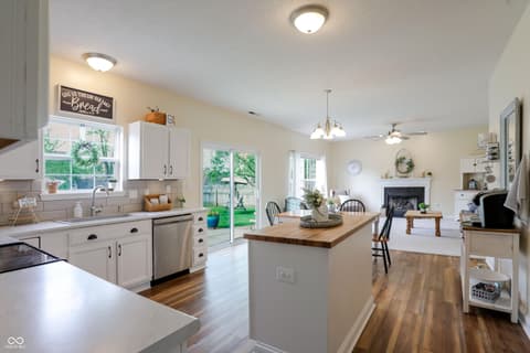 Kitchen at 7681 Corsican Circle, Avon, IN