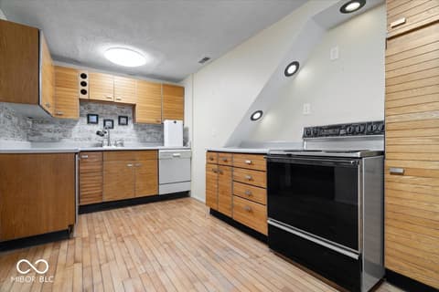 Photo of 10280 W 300 S, Parker City, IN