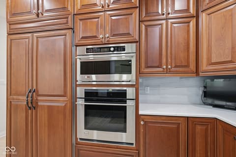 Photo of 5717 Fall Creek Road, Indianapolis, IN