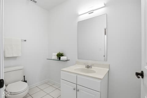 Photo of 5717 Fall Creek Road, Indianapolis, IN
