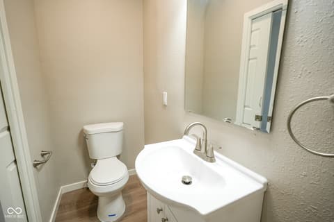 Photo of 734 W 2nd Street, Anderson, IN