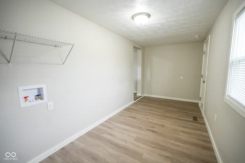 Photo of 734 W 2nd Street, Anderson, IN