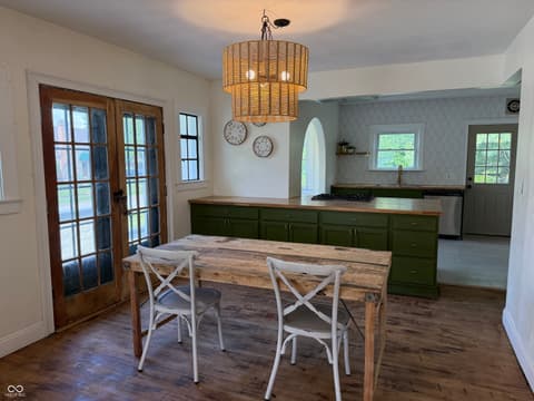 Dining room at 734 W 5th Street, Seymour, IN