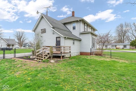 Photo of 309 E Forest Home Street, Roachdale, IN