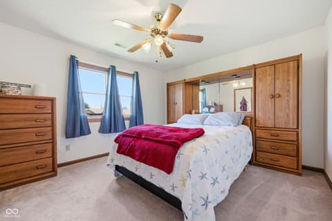 Photo of 8749 Carriage Lane, Pendleton, IN