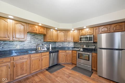 Photo of 8749 Carriage Lane, Pendleton, IN