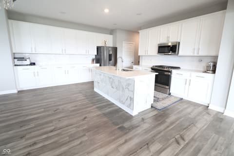 Photo of 8846 Springbrook Drive, Pendleton, IN