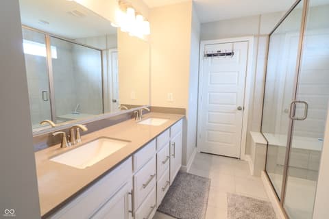 Photo of 8846 Springbrook Drive, Pendleton, IN