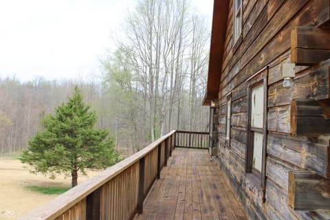 Photo of 3570 E County Road 20 N, North Vernon, IN