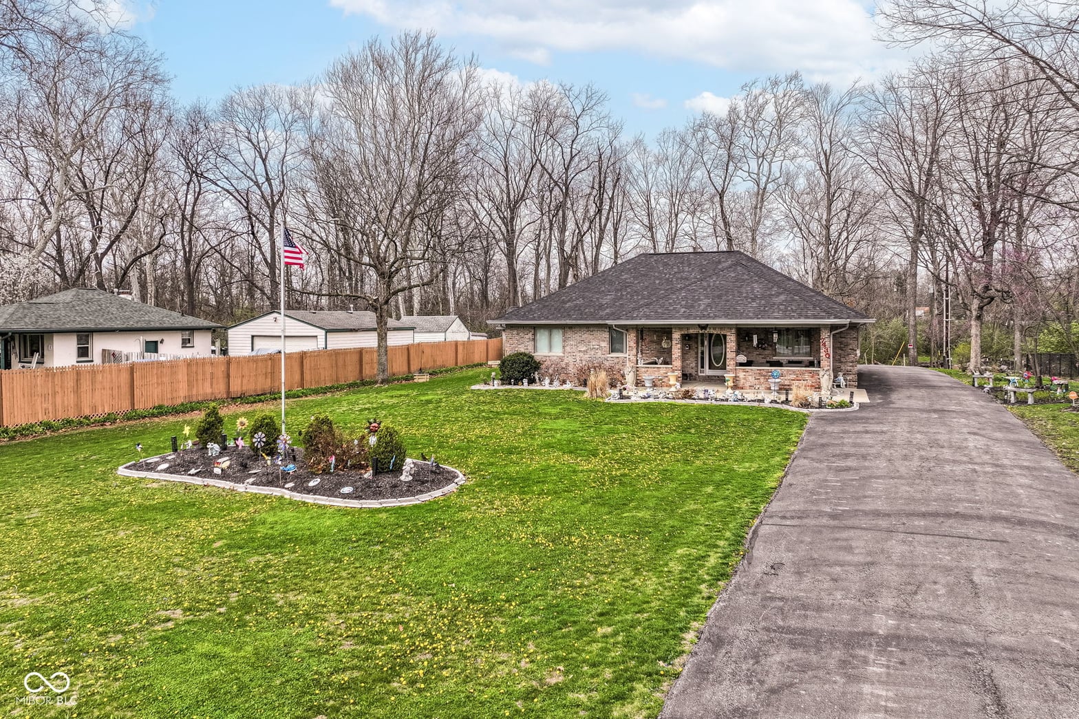 Photo of 7430 English Avenue, Indianapolis, IN