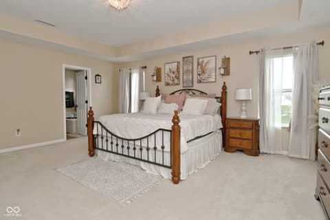 Photo of 712 Settlers Walk, Brownsburg, IN