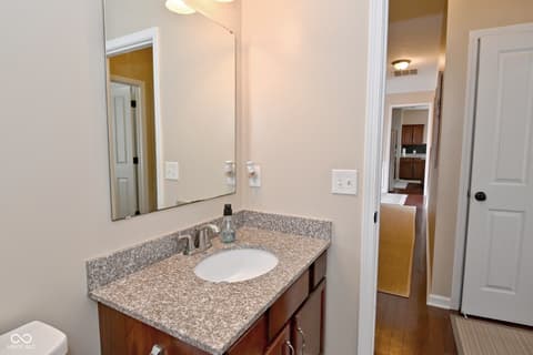 Photo of 712 Settlers Walk, Brownsburg, IN