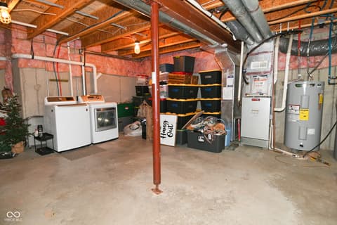 Photo of 712 Settlers Walk, Brownsburg, IN