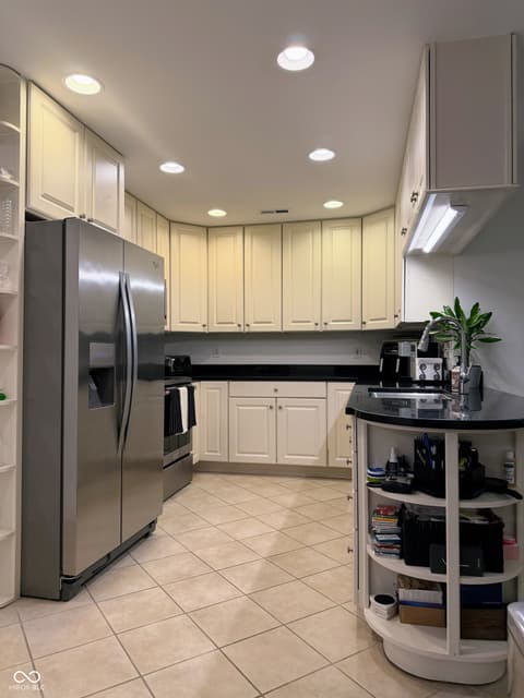Photo of 8690 Jaffa Court West Drive, Indianapolis, IN