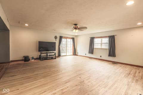 Photo of 7230 W Bellsville Pike, Nashville, IN