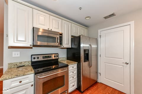 Photo of 350 N Meridian Street, Indianapolis, IN
