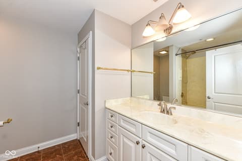 Photo of 350 N Meridian Street, Indianapolis, IN