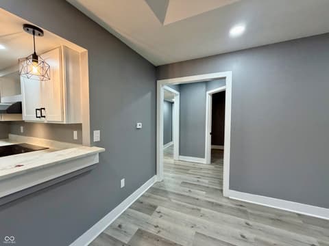 Photo of 402 Walnut Street, Hope, IN