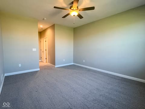 Photo of 6621 12 Oaks Drive, Anderson, IN