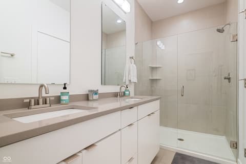 Photo of 1012 Sterling Street, Indianapolis, IN