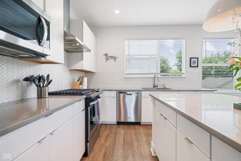 Photo of 1012 Sterling Street, Indianapolis, IN