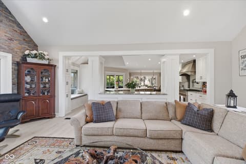 Photo of 21187 Westbay Circle, Noblesville, IN