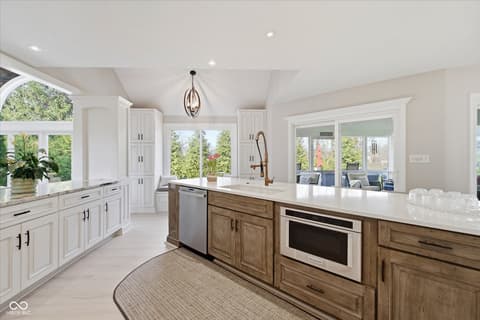 Photo of 21187 Westbay Circle, Noblesville, IN